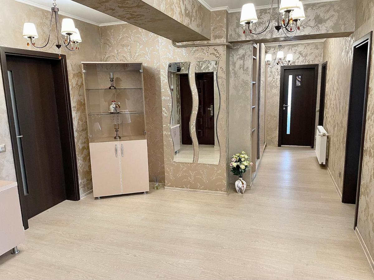 Dacia Residence Apartments Self Check-In Craiova Eksteriør bilde