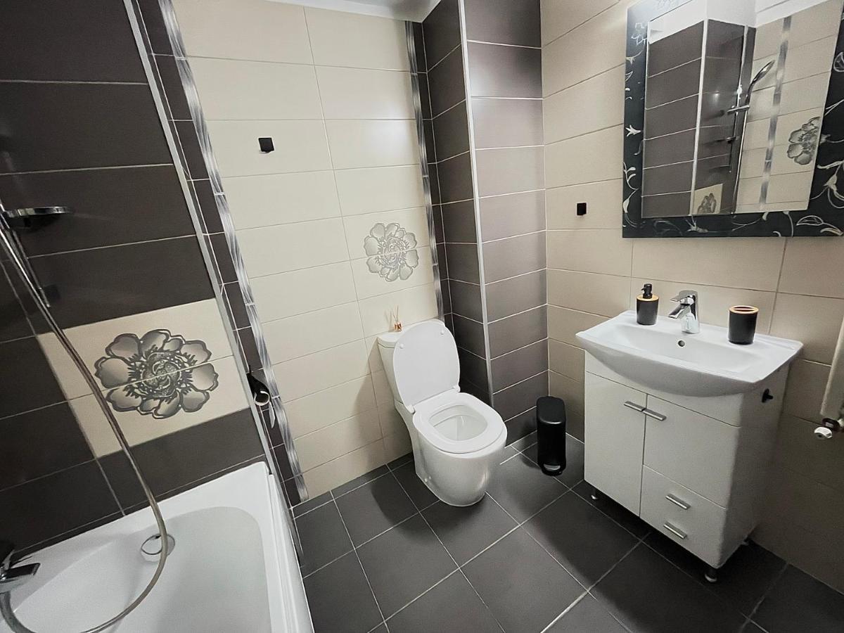 Dacia Residence Apartments Self Check-In Craiova Eksteriør bilde